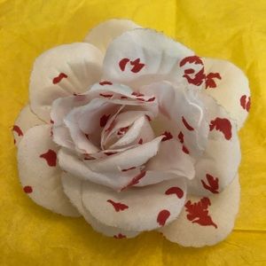 Flower hair clip- $5 or 3 for $12!